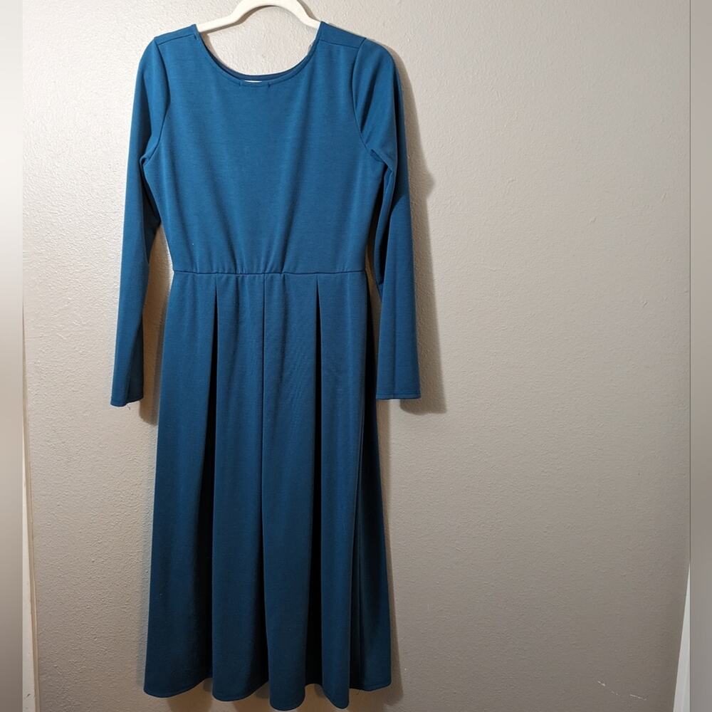 Fantastic Fawn Pleated Midi Dress